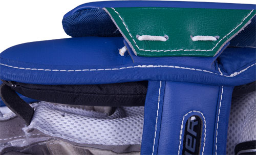 Bauer Reactor 6000 blocker sidwall thumb pillow